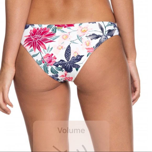 🌊Roxy women’s urban waves full bottom bikini - Picture 2 of 3